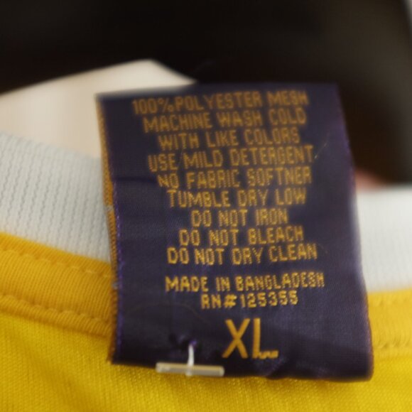 COPY - Lakers no 33 jersey by links marketing group size XL - Picture 6 of 6
